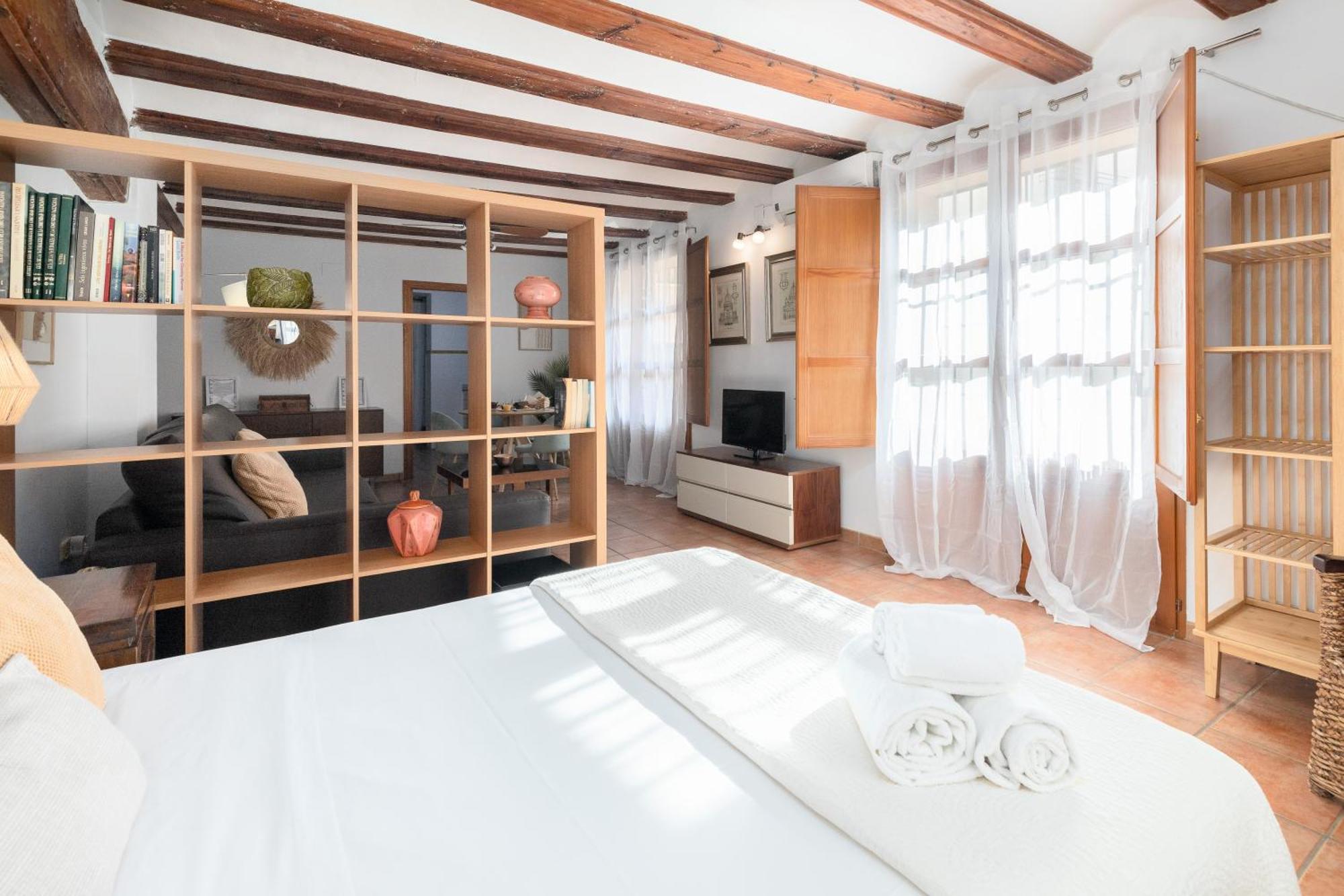 Апартаменты Travel Habitat Plaza Del Pilar. Валенсия Экстерьер фото