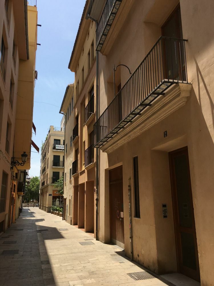 Апартаменты Travel Habitat Plaza Del Pilar. Валенсия Экстерьер фото